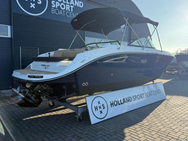 Sea Ray SDX 230