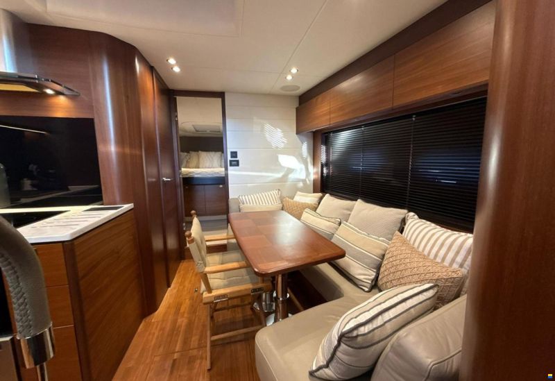 Princess V 48 open