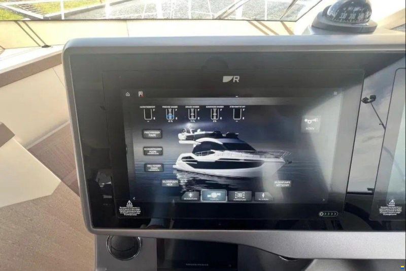 Galeon 480 Fly