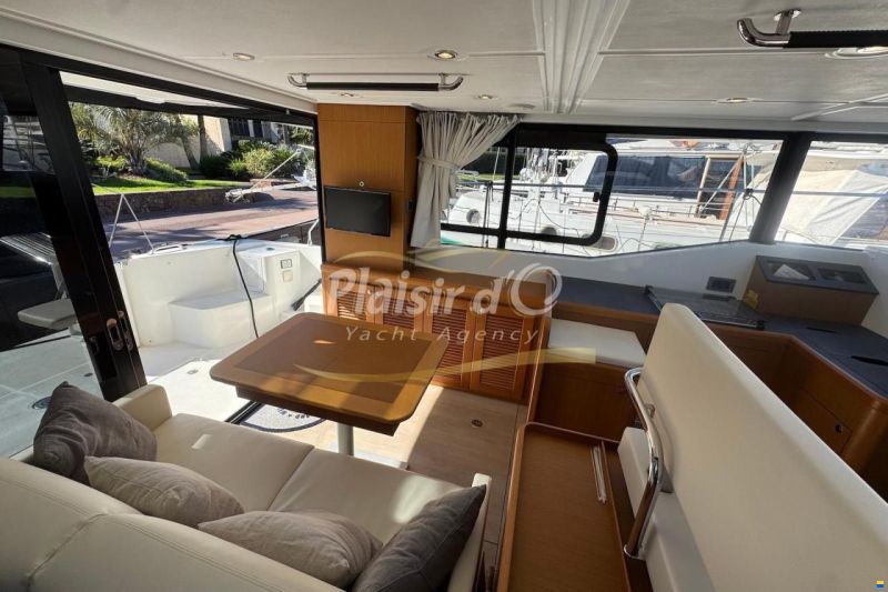 Beneteau Swift Trawler 35