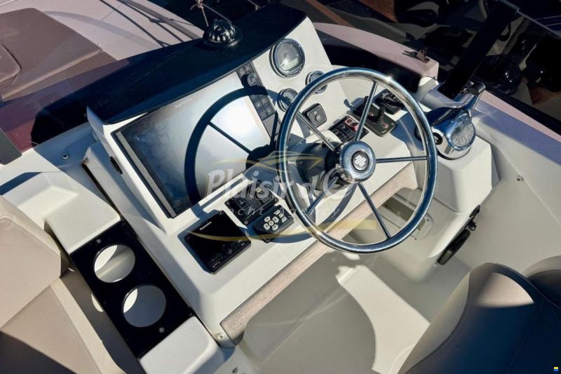 Beneteau Swift Trawler 35