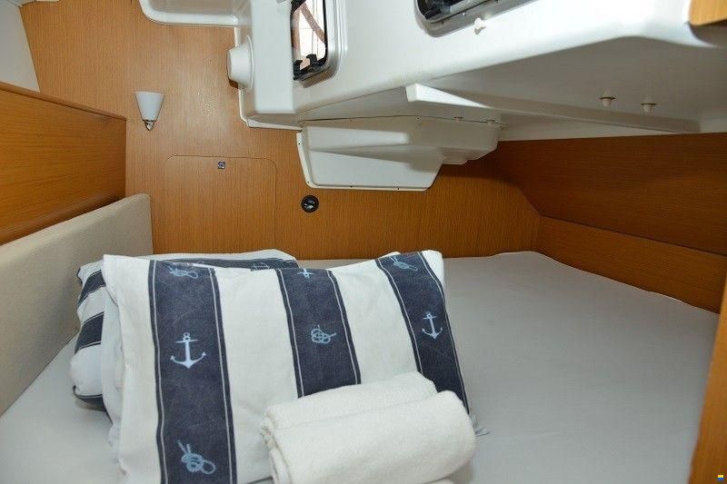 Jeanneau Sun Odyssey 33i