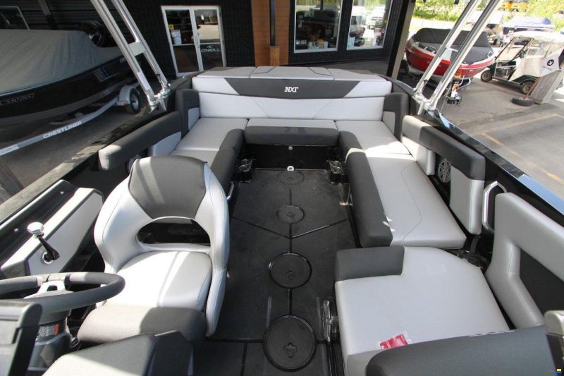 MasterCraft NXT 22