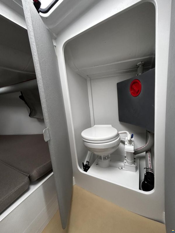Beneteau First 27