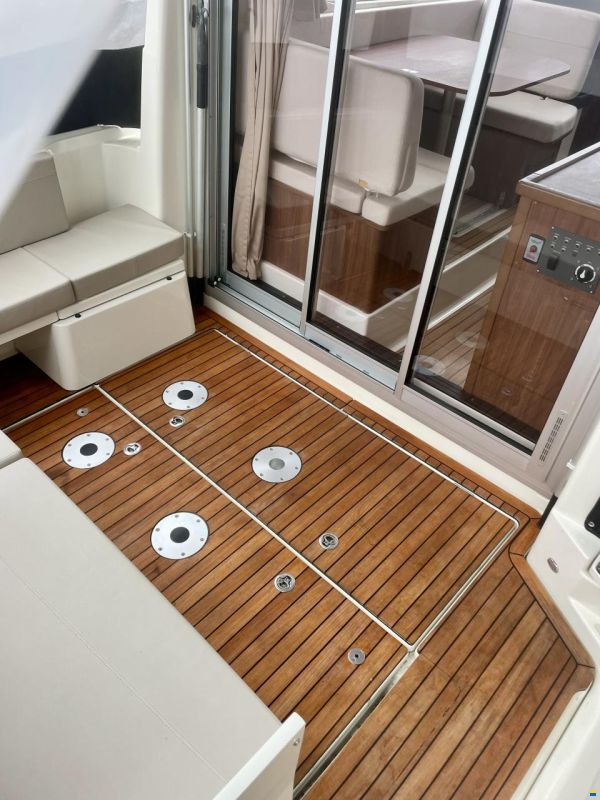 Quicksilver Activ 855