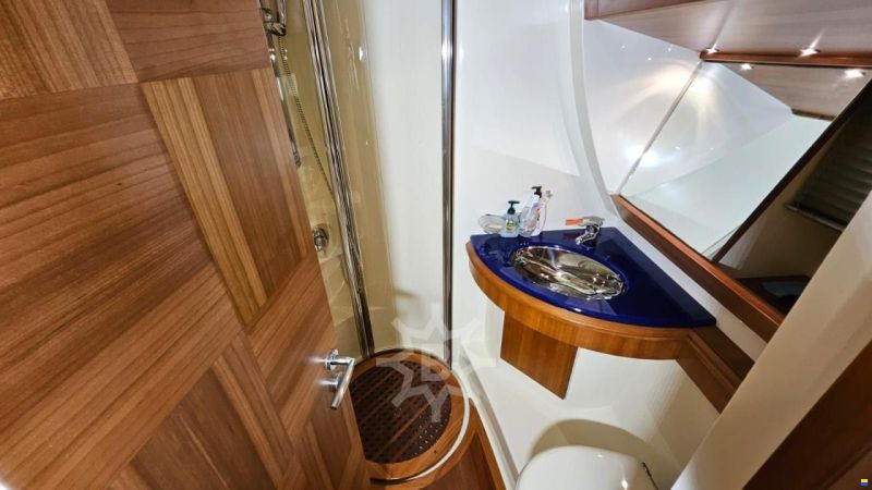 Azimut AZ 50