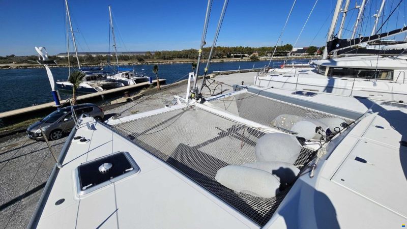 Lagoon 570