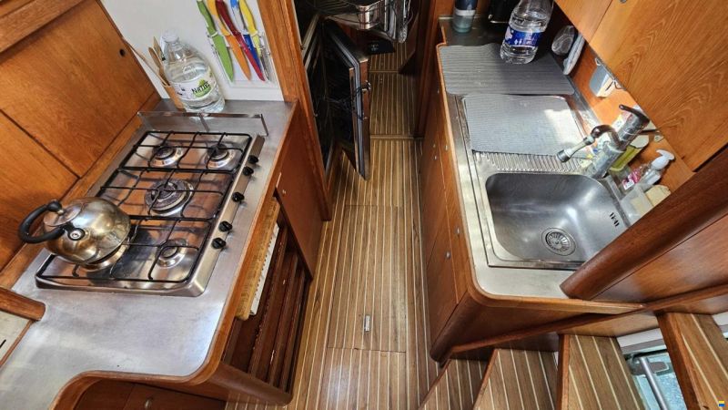 Lagoon 570