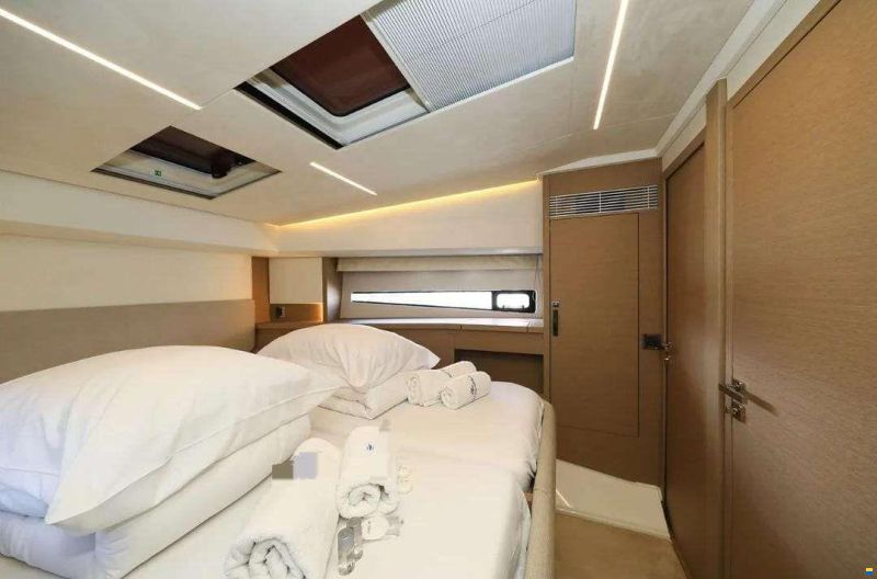 Prestige 460