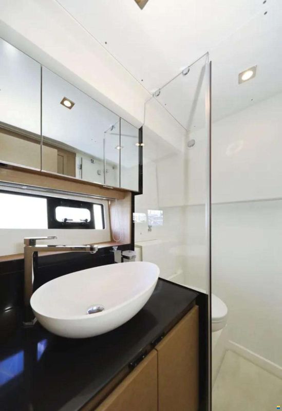 Prestige 460