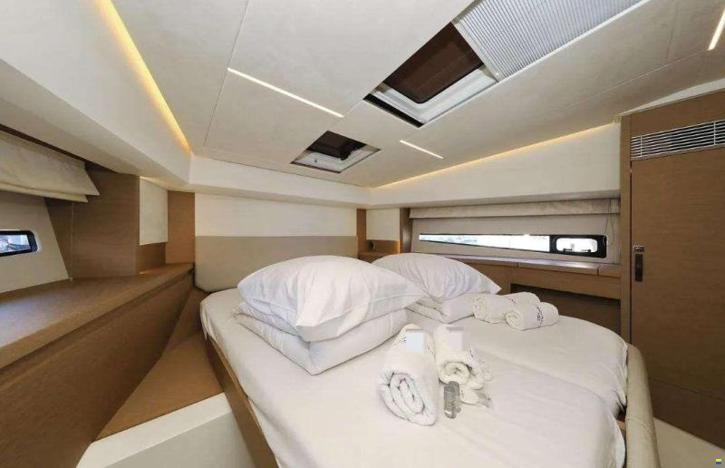 Prestige 460