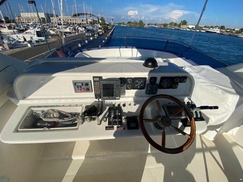 Uniesse 48 FLY