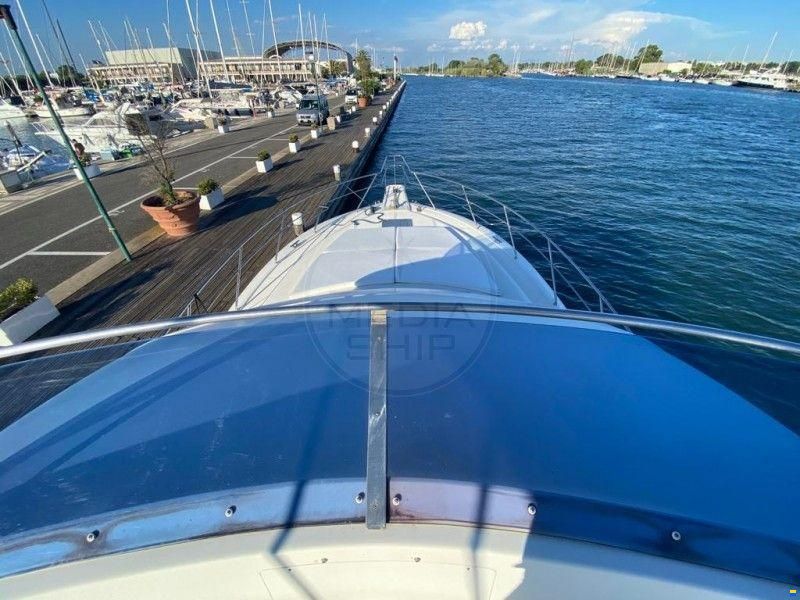 Uniesse 48 FLY