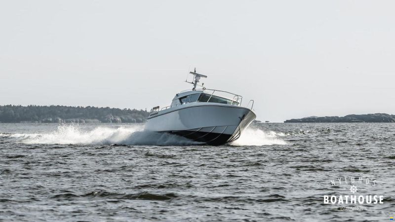 Delta Powerboats 40 WA