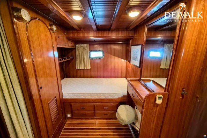 Blue Ocean 50