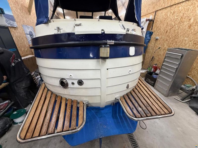 Framboat 690