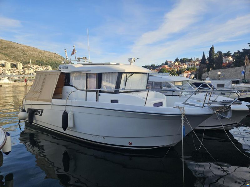 Jeanneau Merry Fisher 855