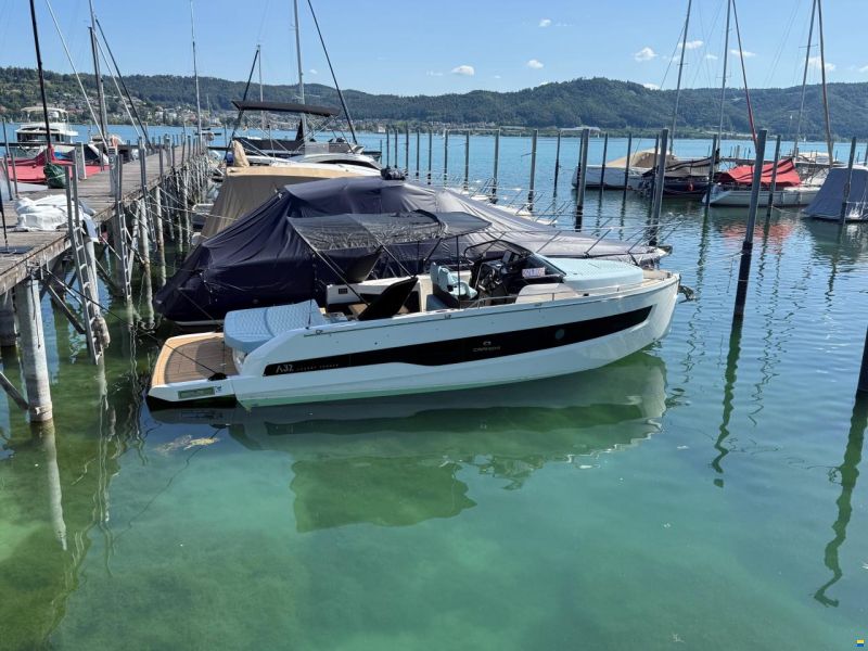 Cranchi A32 Luxury Tender