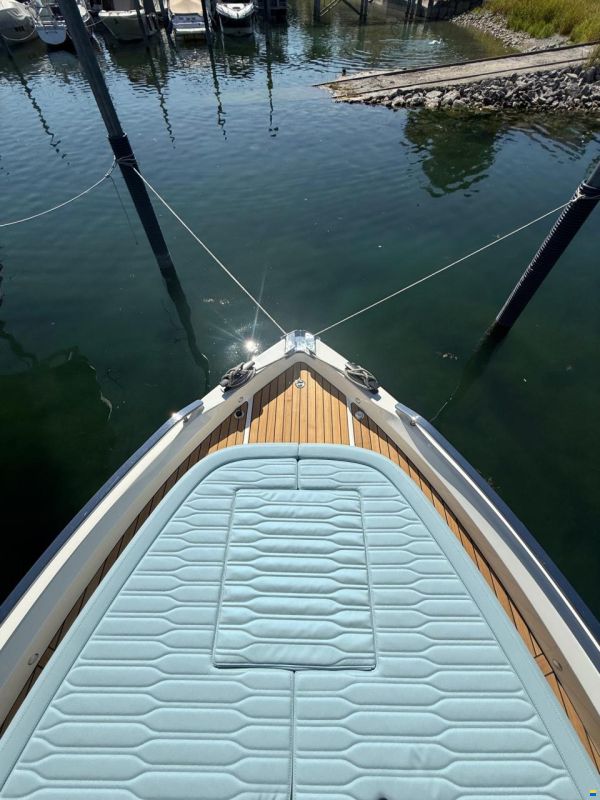 Cranchi A32 Luxury Tender