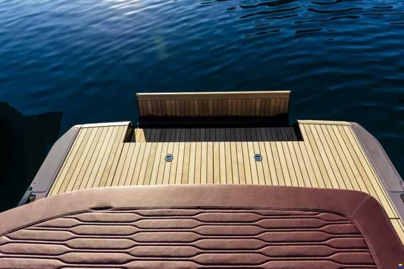 Cranchi A32 Luxury Tender