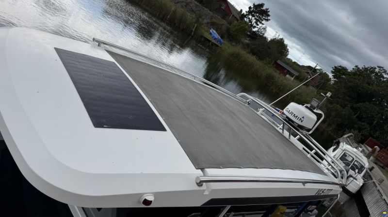 Axopar 37 XC Cross Cabin