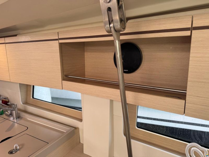 Beneteau Oceanis 51.1