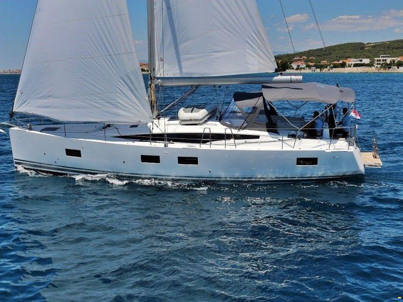 Jeanneau 54