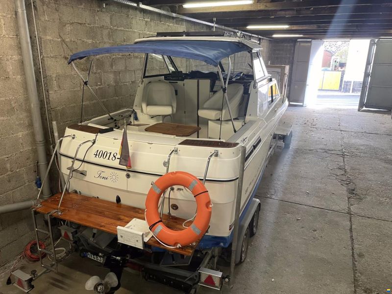 Bayliner 2452 Classic