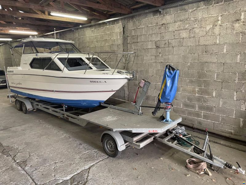 Bayliner 2452 Classic