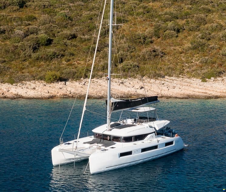 Lagoon 51
