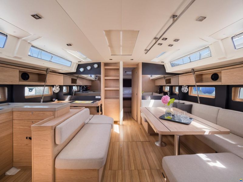 Beneteau Oceanis 51.1