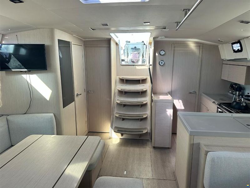 Beneteau Oceanis 46.1