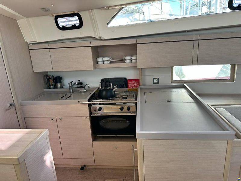 Beneteau Oceanis 46.1