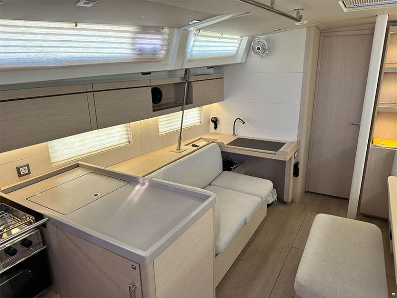 Beneteau Oceanis 46.1