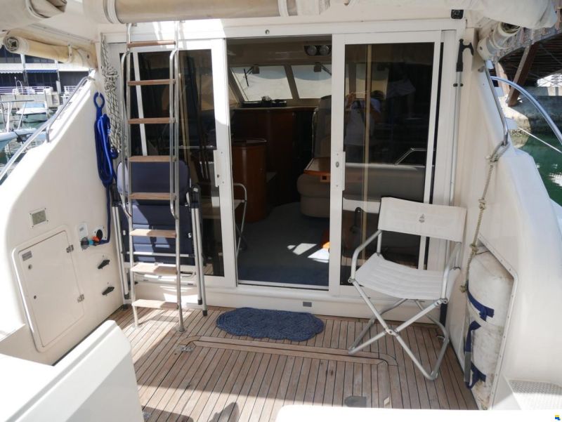 Fairline Phantom 37