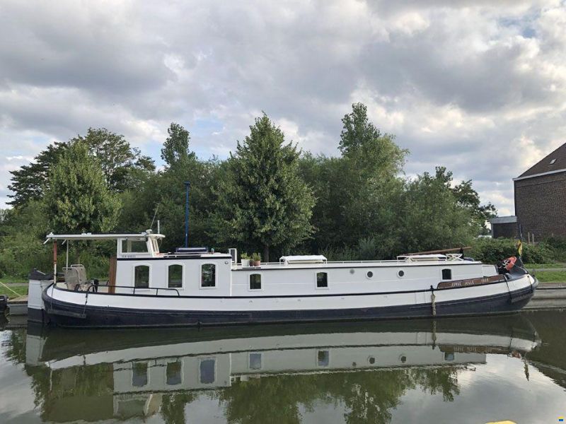 Varend Woonschip Skutsje 17.12