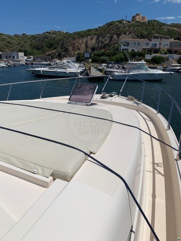 Cayman 48