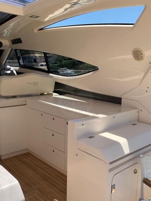 Cayman 48