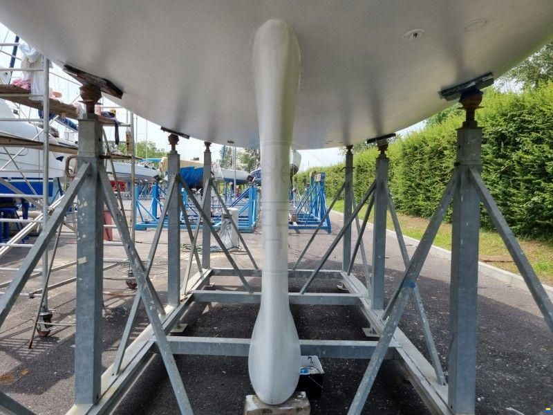 Cantiere del Pardo Grand Soleil 46.3