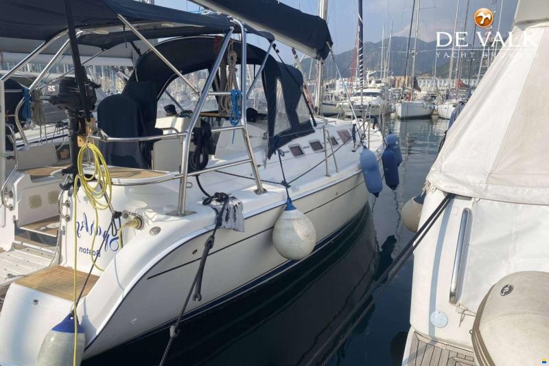 Hunter Marine Legend 380