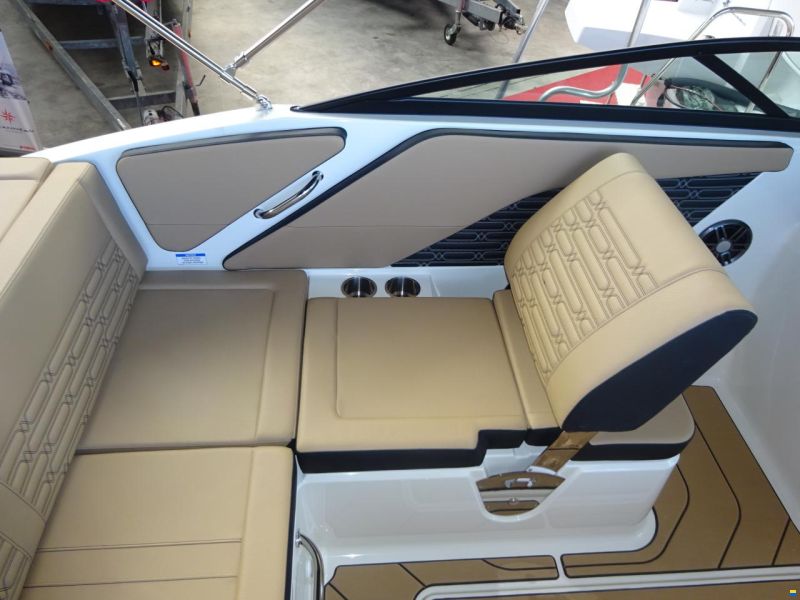 Sea Ray 190 SPOE