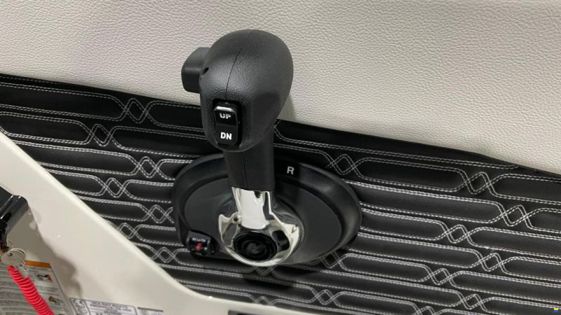 Sea Ray SPX-R 190 Outboard
