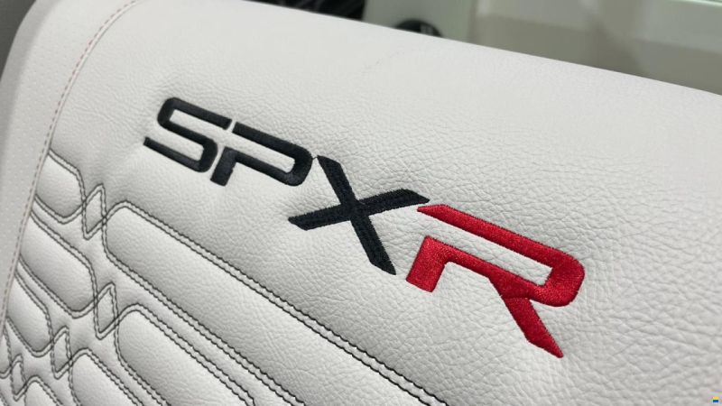 Sea Ray SPX-R 190 Outboard