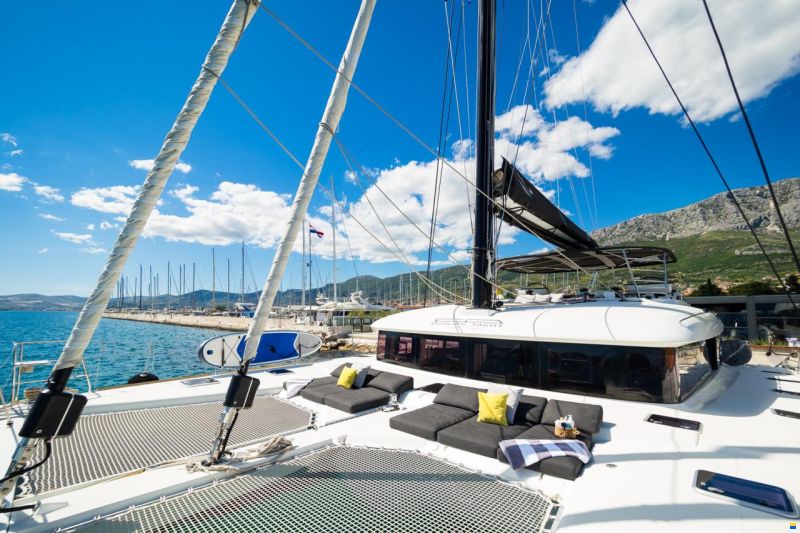 Lagoon 620 Essense