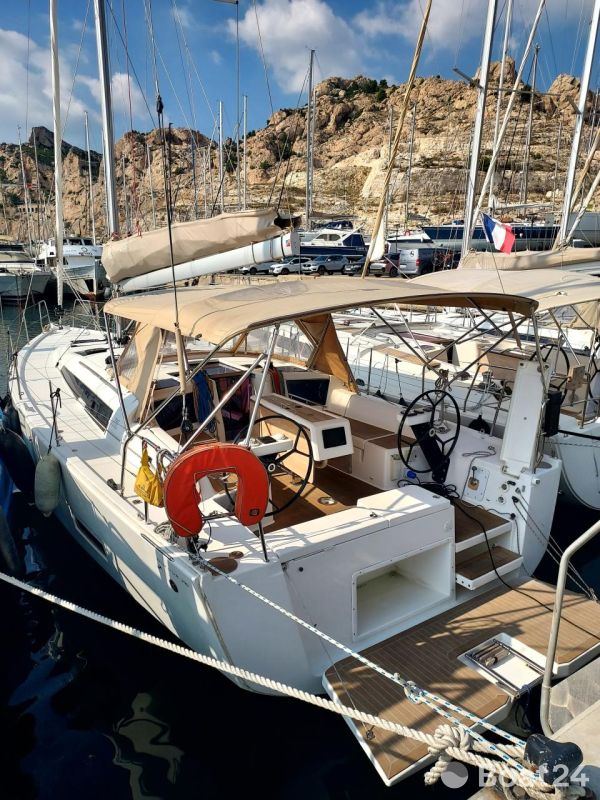 Dufour 390 Grand Large