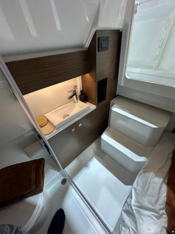 Wellcraft 38 T-Top