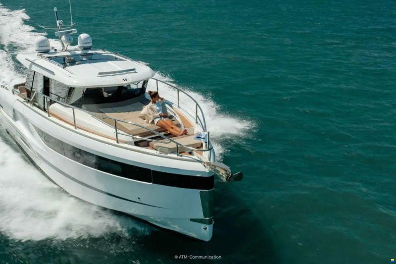 Wellcraft 44 Explorer FKA Wellcraft 435