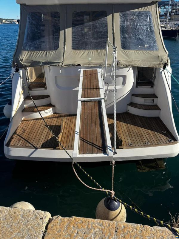 Astondoa 58 GLX