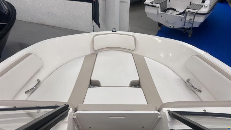 Bayliner VR5 Bowrider