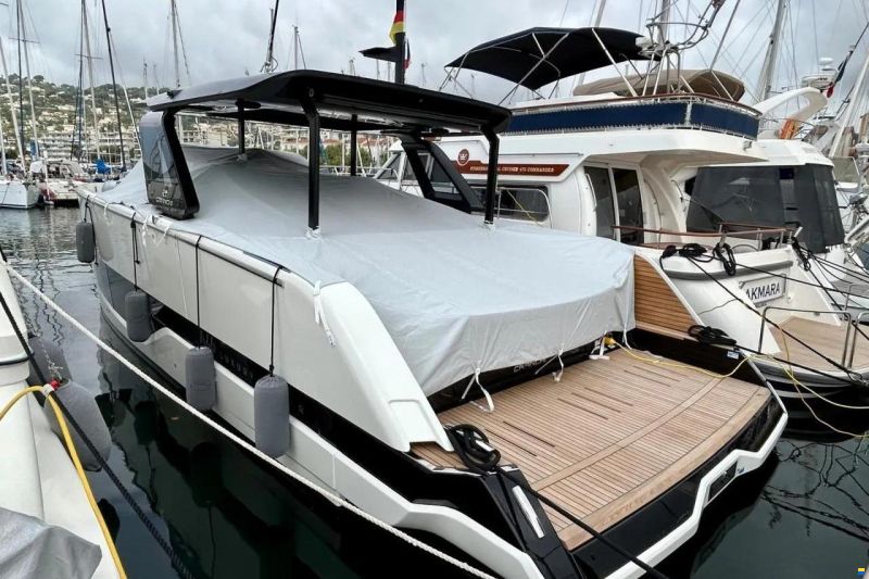 Cranchi A46 Luxury Tender